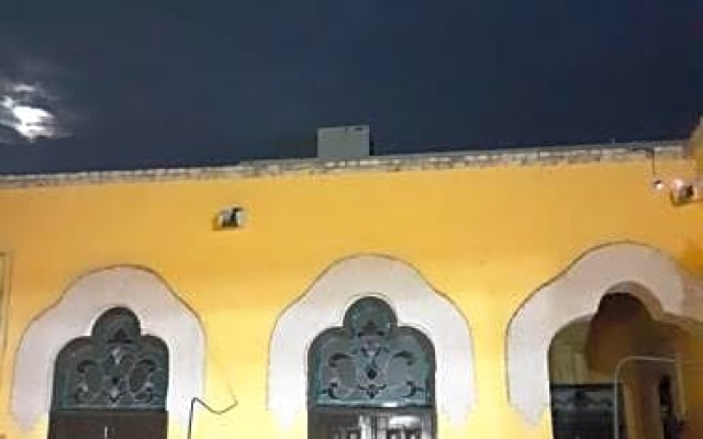 Hotel Plaza Colonial