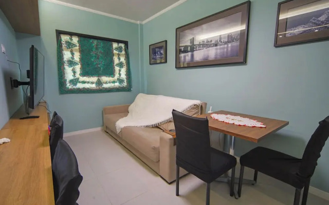 Apto pet Friendly com Garagem a 100m do mar