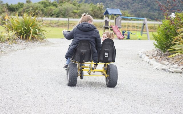 Haast River Motels & Holiday Park