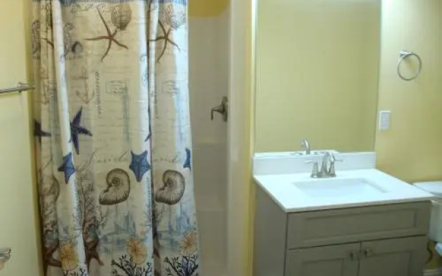 Put-in-Bay Waterfront Condo #204