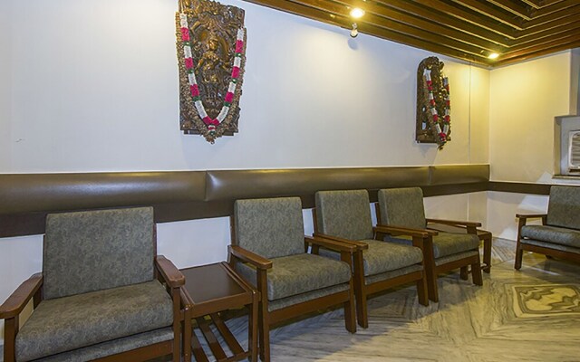 OYO 8860 Hotel Welcome