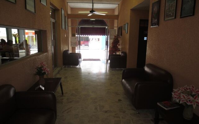 Hotel Piña