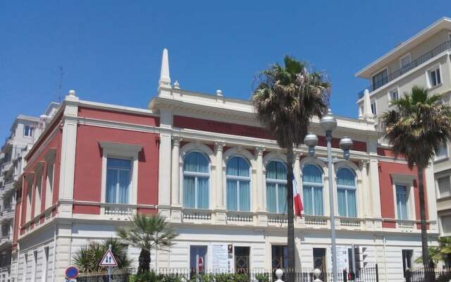 Seaside - Cosy Studio Balcony-AC