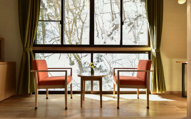 Shima Onsen Hinatamikan