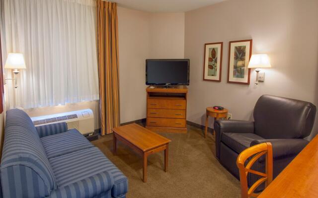 Candlewood Suites Buffalo - Amherst, an IHG Hotel