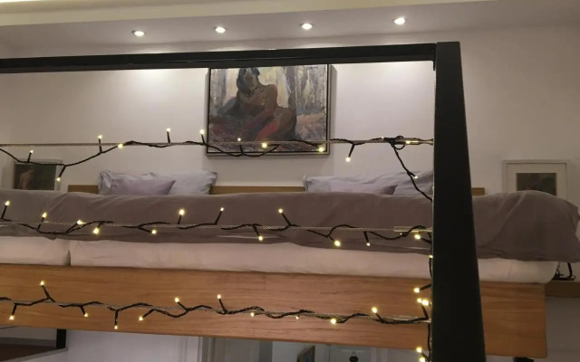 Bridge & Castle Art Apartman