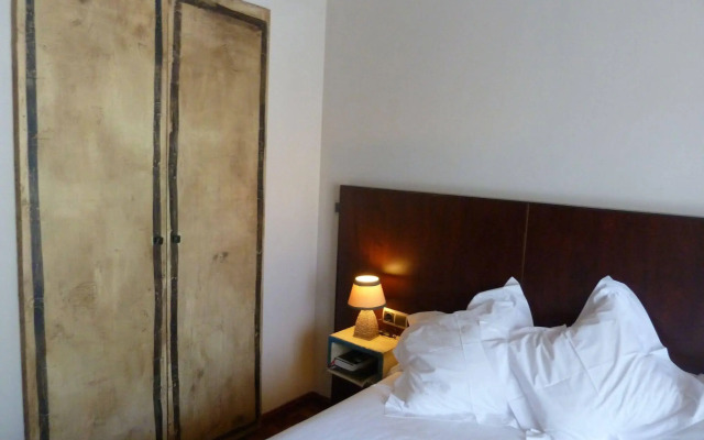 Hotel La Casueña
