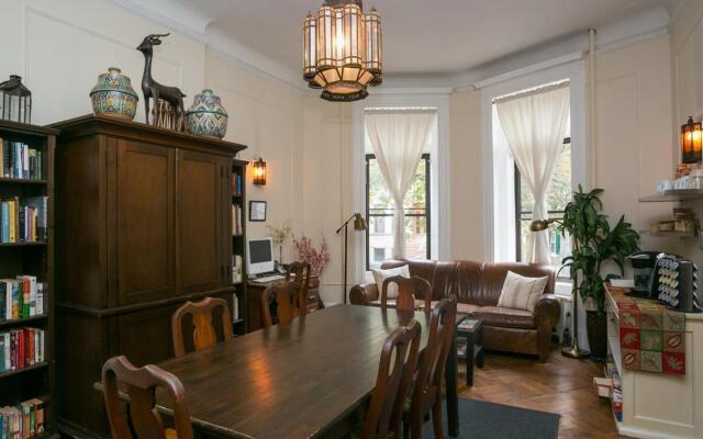 Lefferts Manor Bed and Breakfast