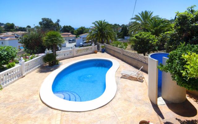 Apartment La Marina
