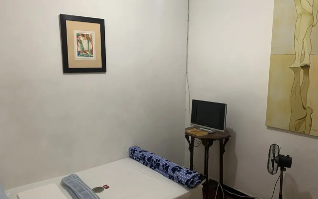 Natural House Hostel