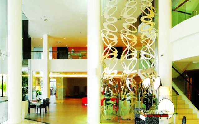 Kings Green Hotel