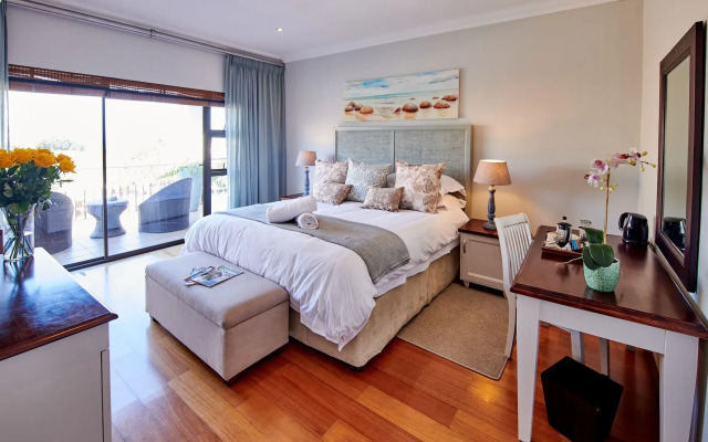 The Hamptons Guest House