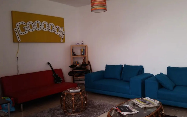 Santa Lucha Hostel