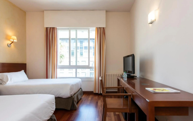 Maroa Hotel