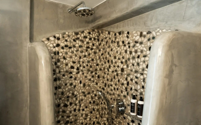 Black Diamond Suites - Adults Only