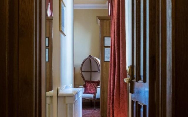 Scholars Townhouse
