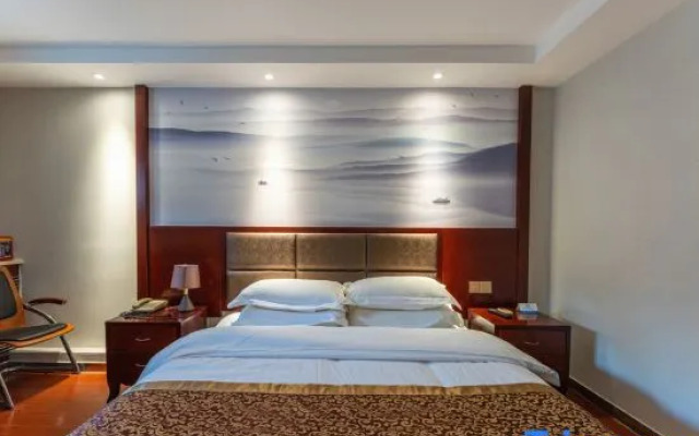 Overseas Chinese Hotel (International Bazaar)