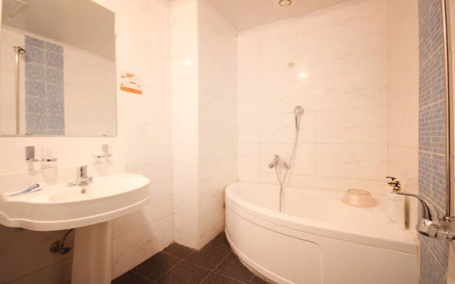 Busan Dongnae Blue Hill