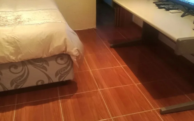 Naisar Royal White Apartment