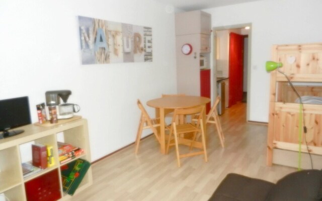 Studio in Villard-de-lans, With Wonderful Mountain View, Balcony and W