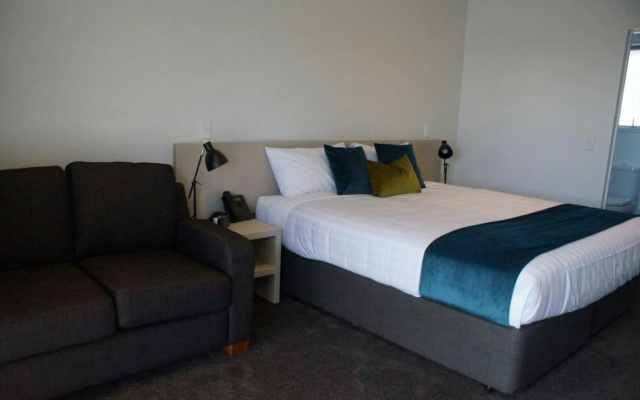 Taylors Motel – Guest Rooms – Ashburton