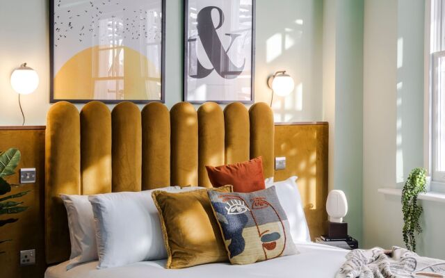 Your Apartment I Brixton