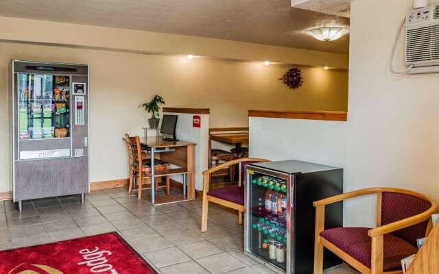 Econo Lodge Cloverdale