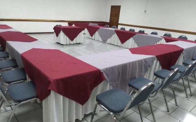 Novo Hotel & Suite