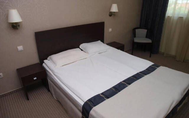 Hotel Rovno
