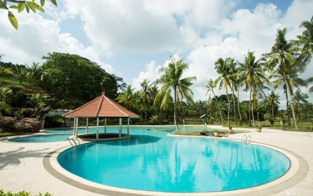 Sijori Resort & Spa
