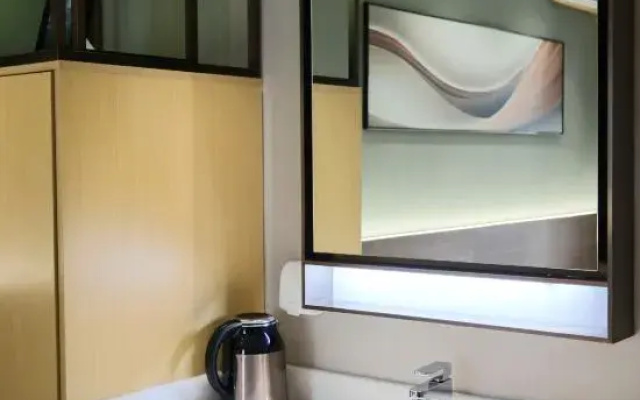 Emeishan Ximan Light and Elegant Resort Hotel