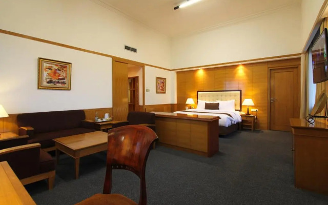 Hotel Salak The Heritage