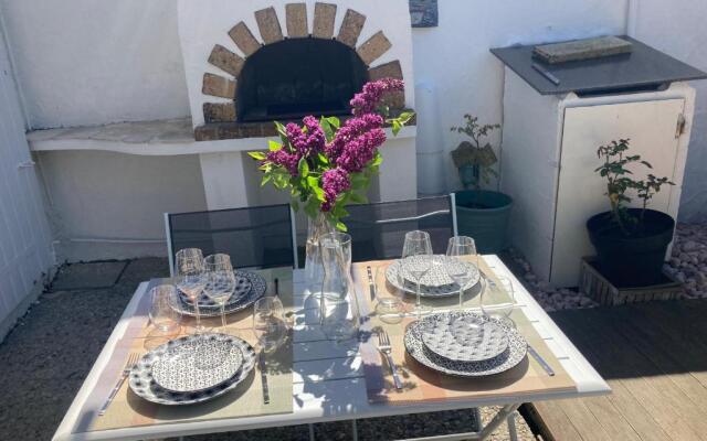 Studio avec grande terrasse et jardin privatif au Pyla