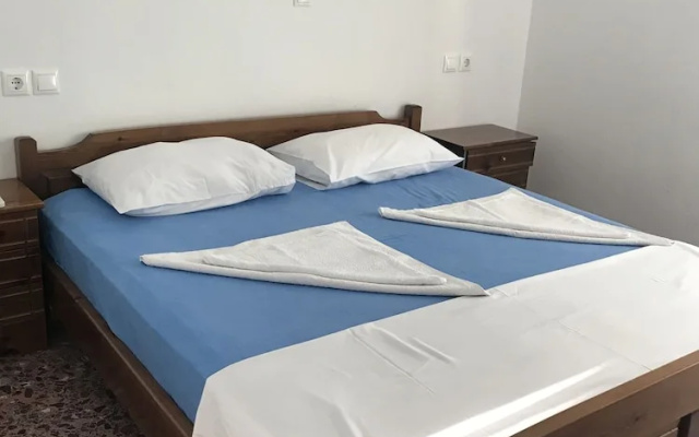 Natalie Apartments
