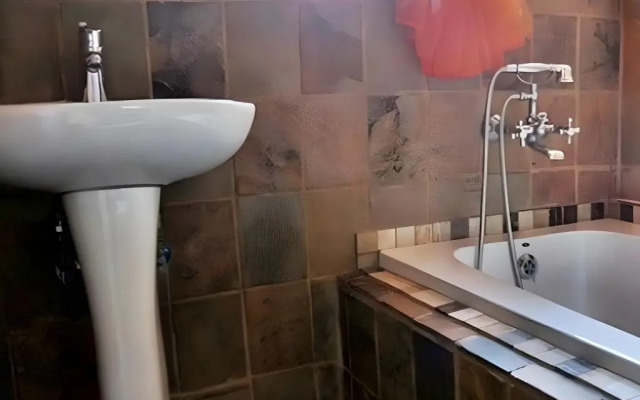 Travellers Nest Guesthouse