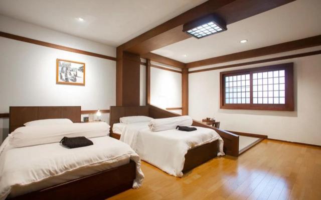 Kashiwaya Ryokan Thai Hotel