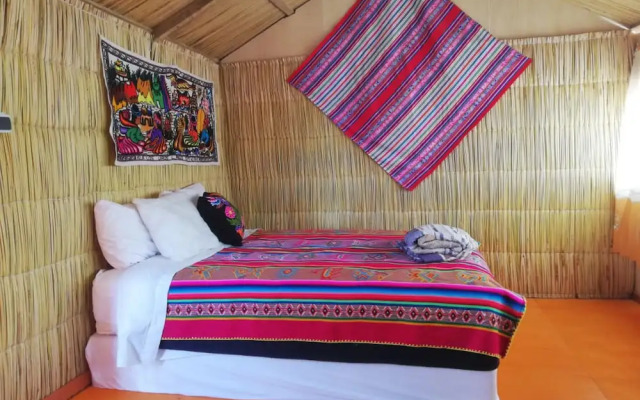 Uros Lake Titicaca Lodge