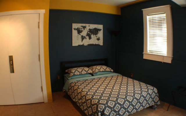 HI Sacramento Hostel