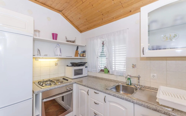 Apartments Romic
