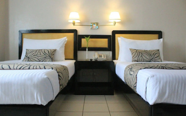 Palm Hotel Manila