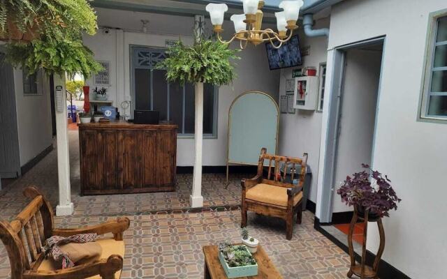 Hotel Posada De Santa Elena