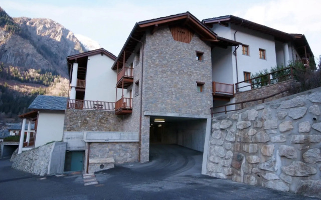 Villaggio delle Alpi