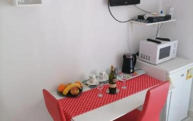 Room Dragica