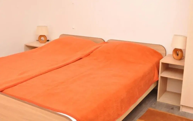 Rooms Lara