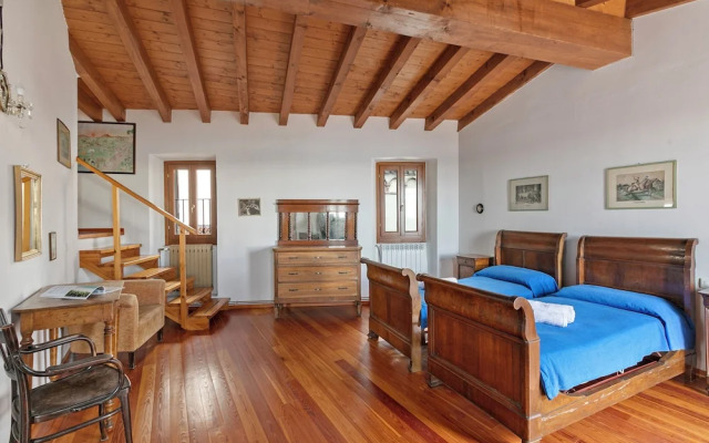 Teseo House - Lake View