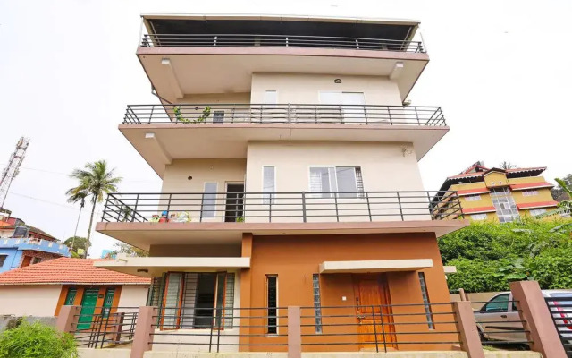 OYO 9376 Home Cozy 2BHK Madikeri Fort