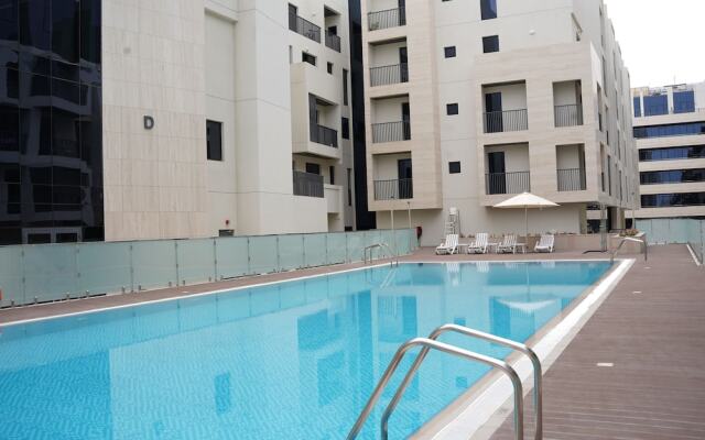 Stylish 1 BR for rent G005