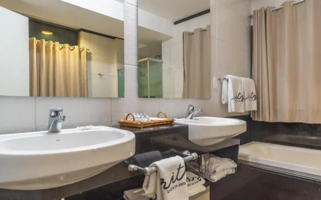 Ritz Lagoa Da Anta
