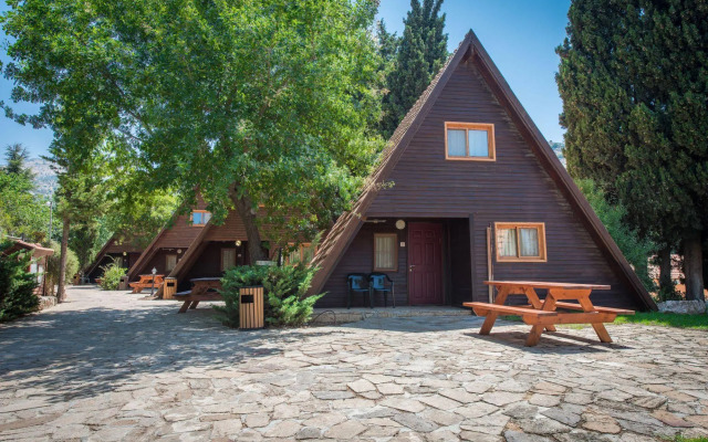 Rimonim Hermon Holiday Village