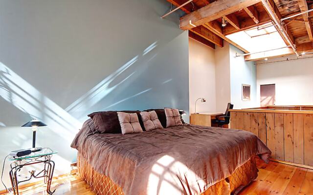 2-Story Loft on rue Saint-Pierre by Hometrotting
